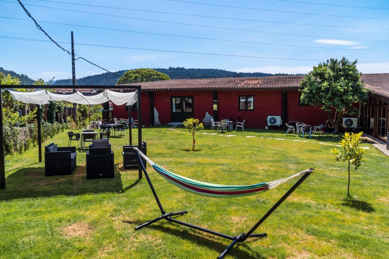 Albergue Gbc Caldas Caldas De Reis Exterior photo